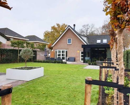 Luxe gezinstuin in Hintham