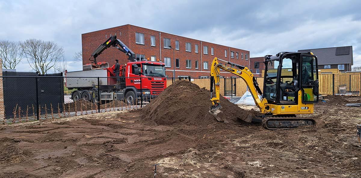 Tuin afgraven door Bersselaar Groen Hoverniersbedrijf